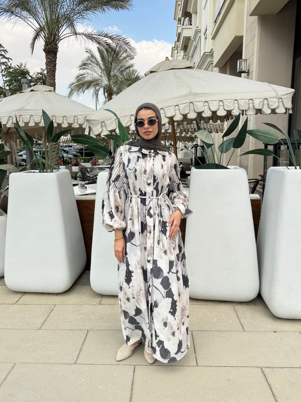 Printed Pleated Dress - Floral beige