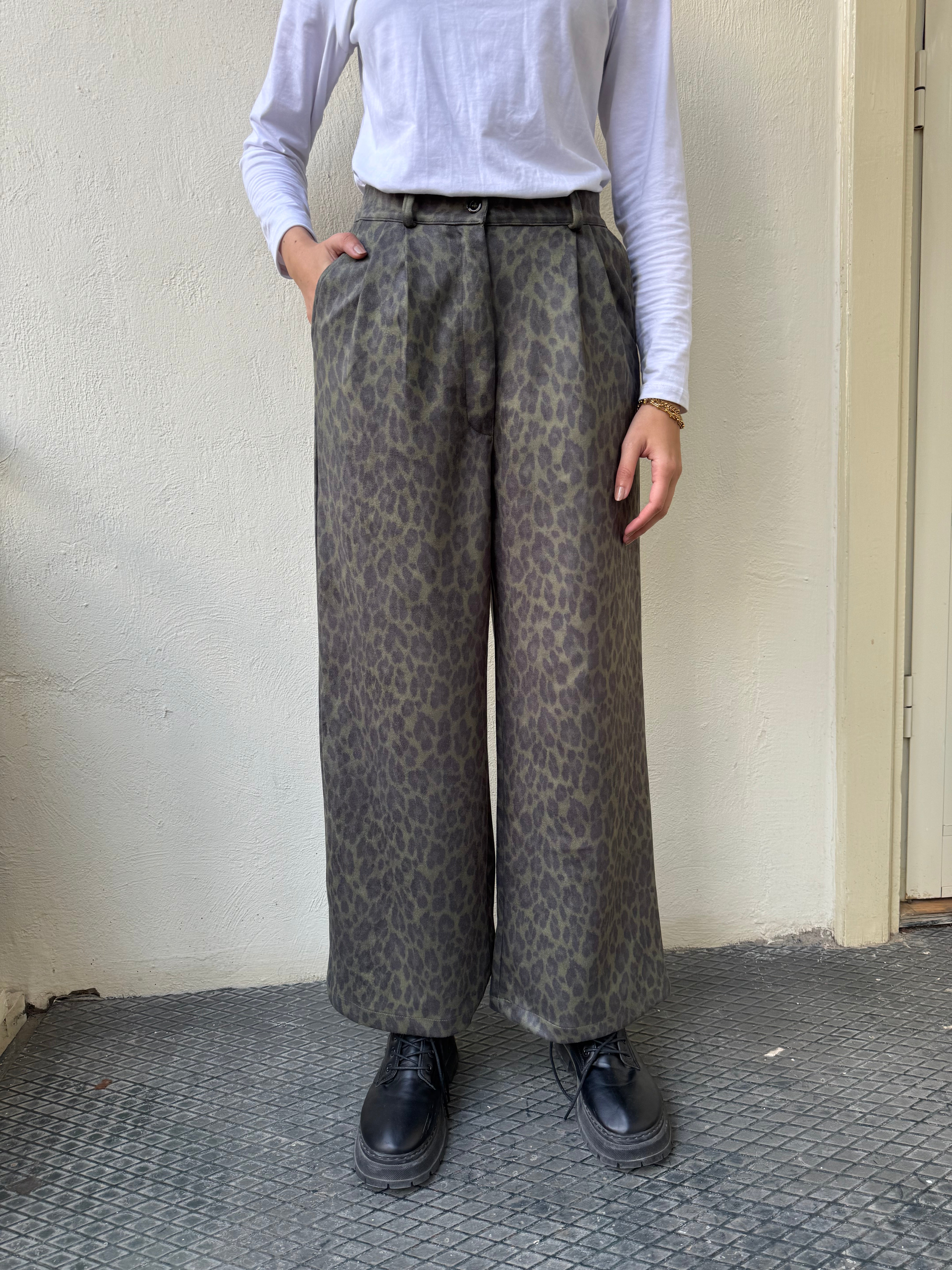 Leopard Pants - Olive