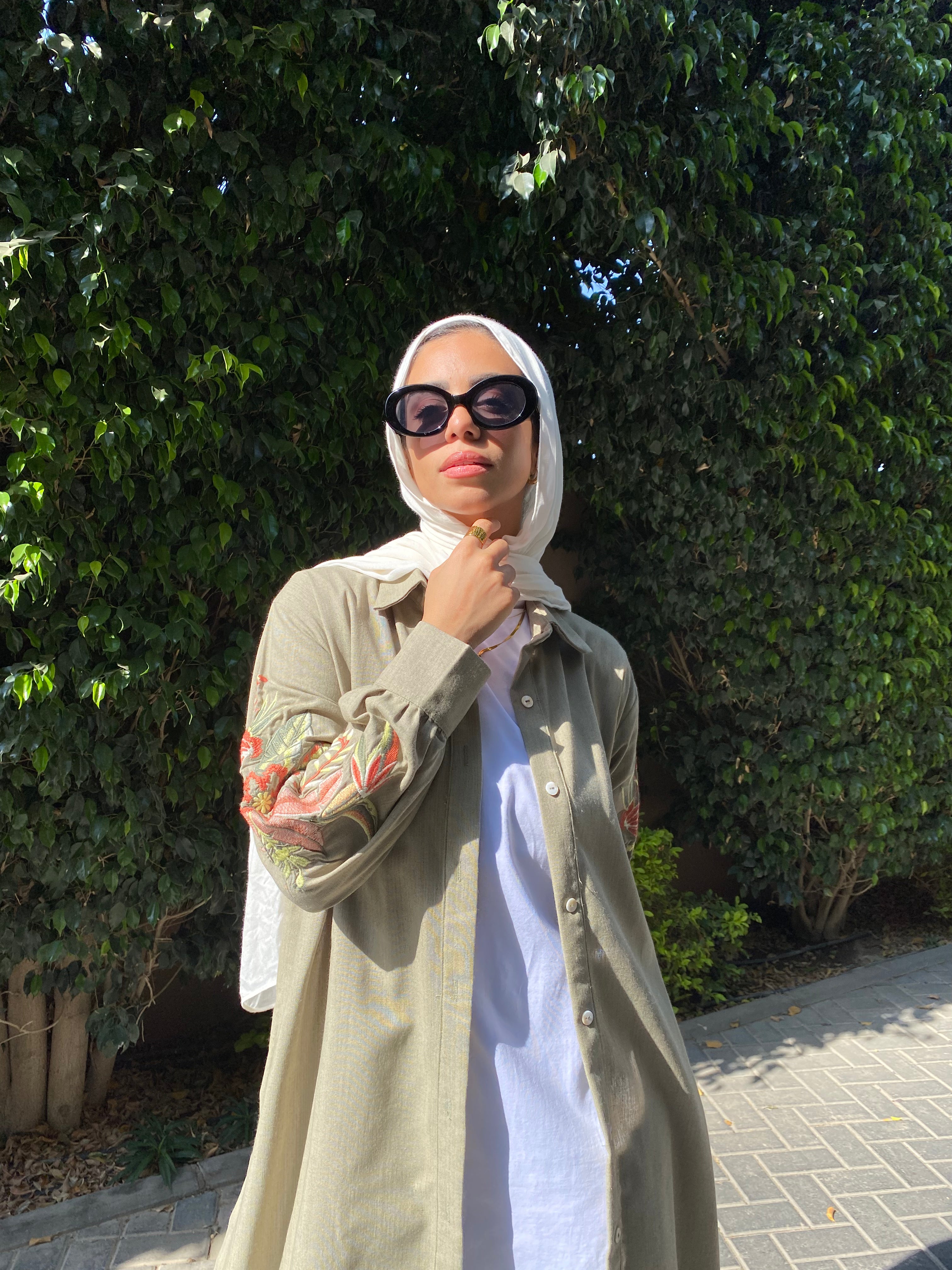 Floral Embroidery Shirt - Olive