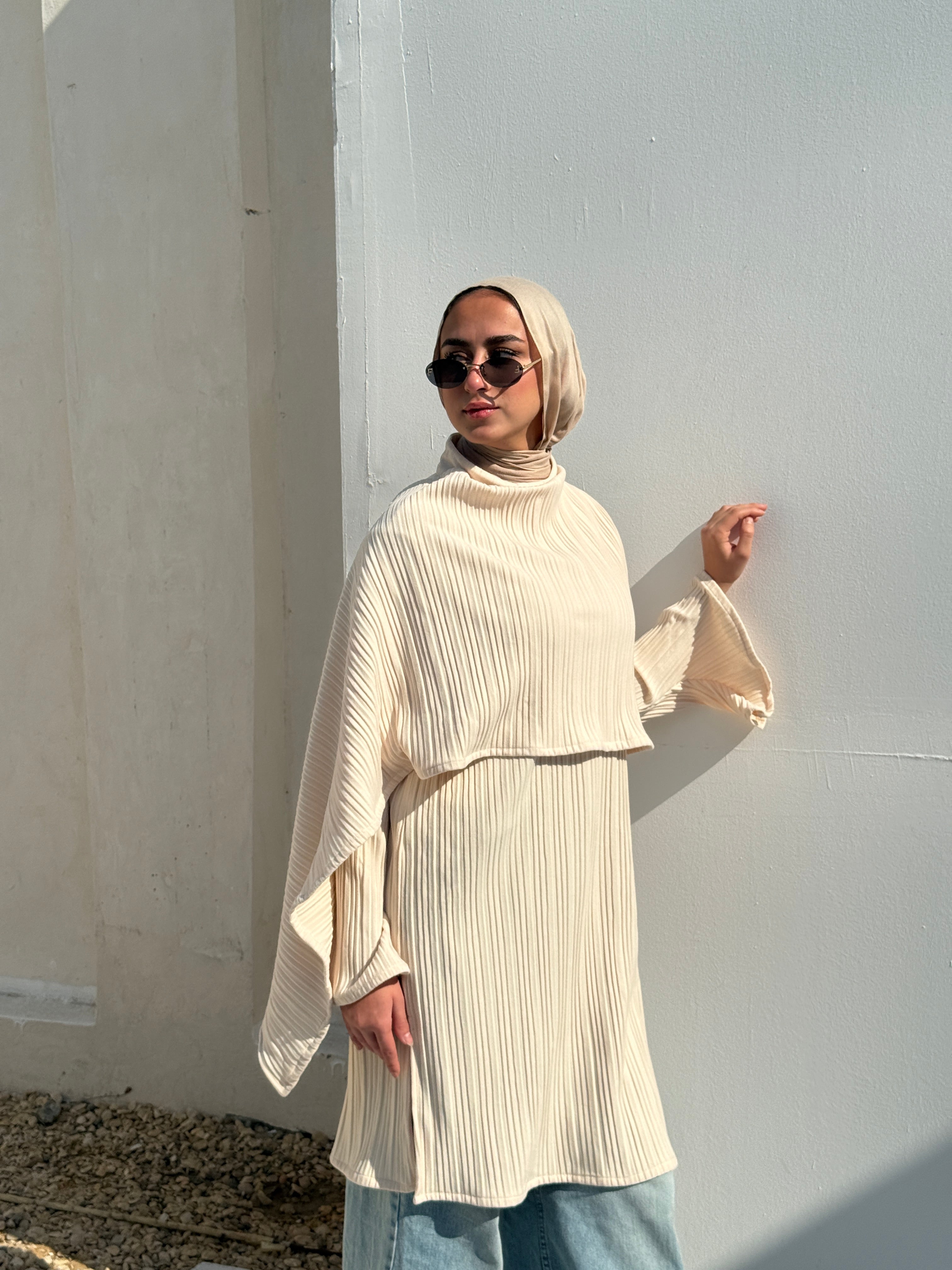 Pleated Blouse With Scarf - Offwhite