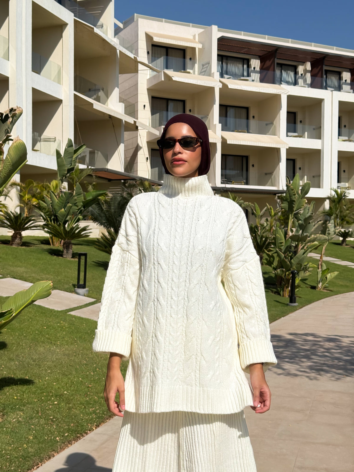 Cable-Knit Pullover - Offwhite