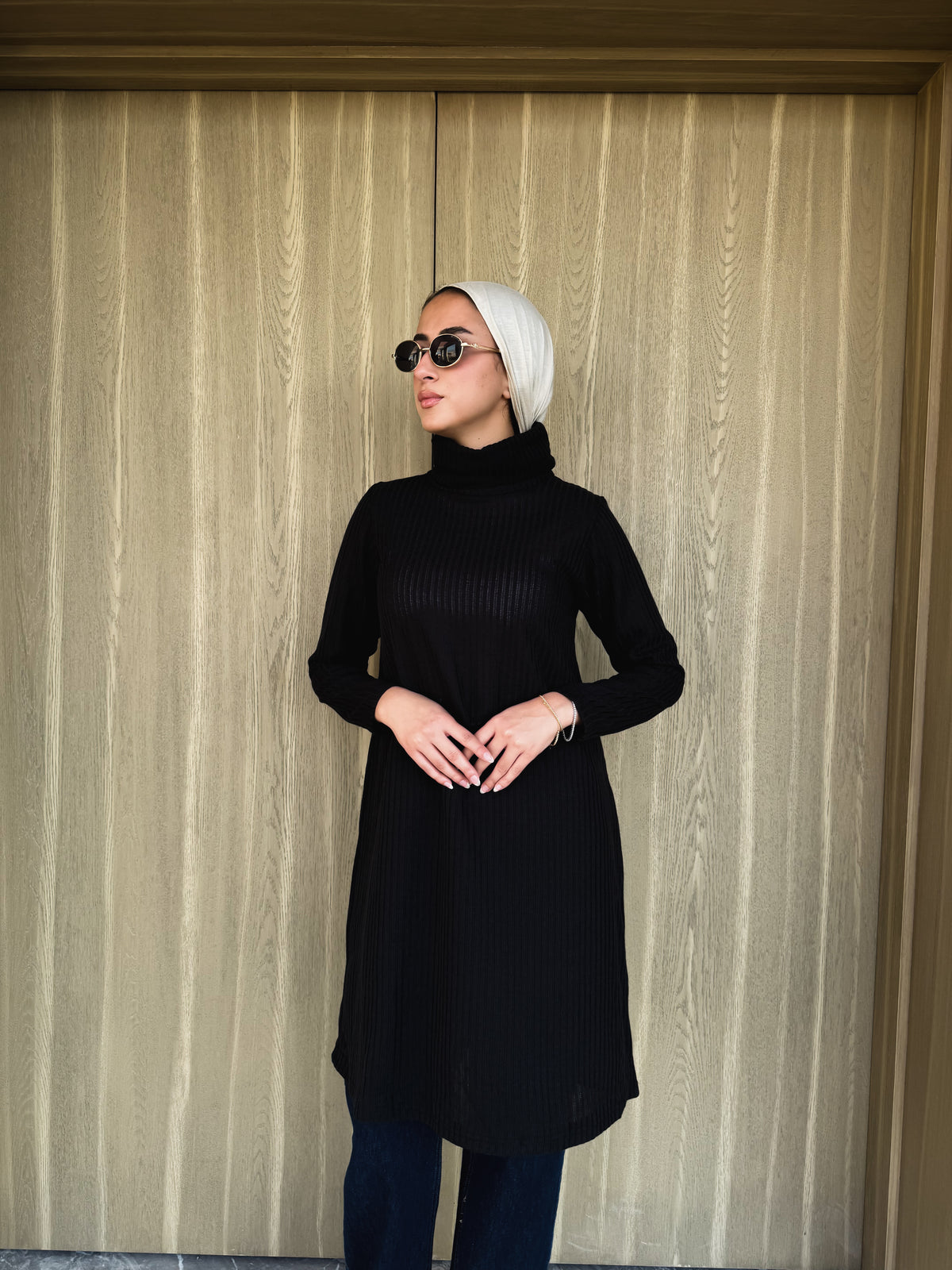 Basic Ribbed Blouse-Black