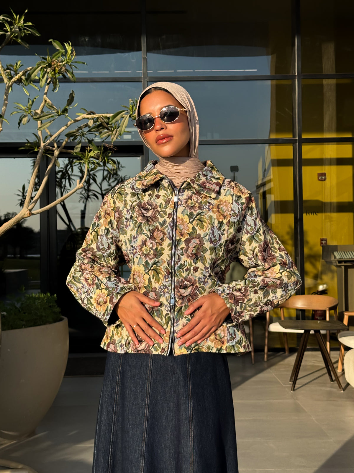Tapestry Jacket - Floral Beige