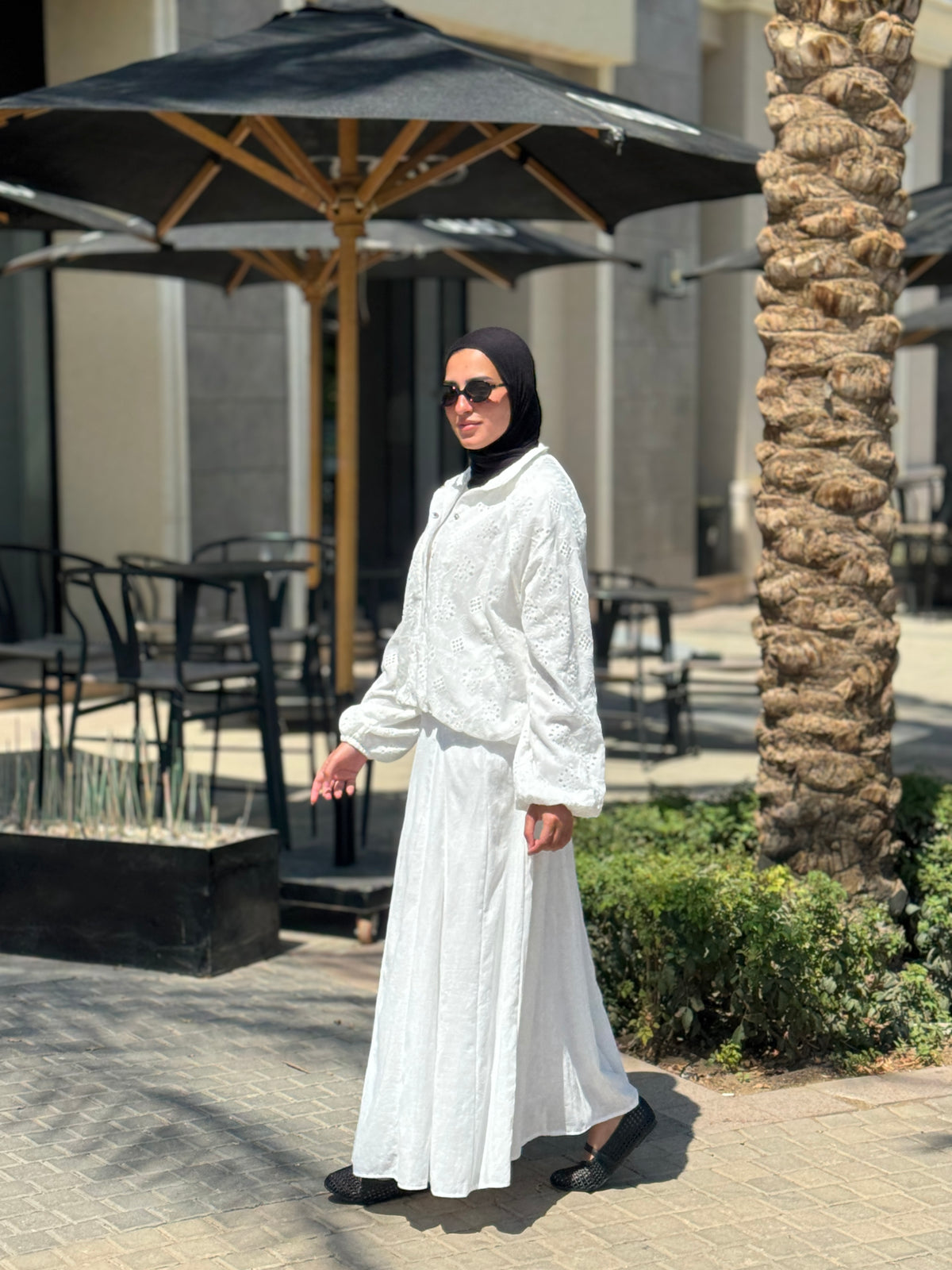 Balloon Broderie Jacket- White