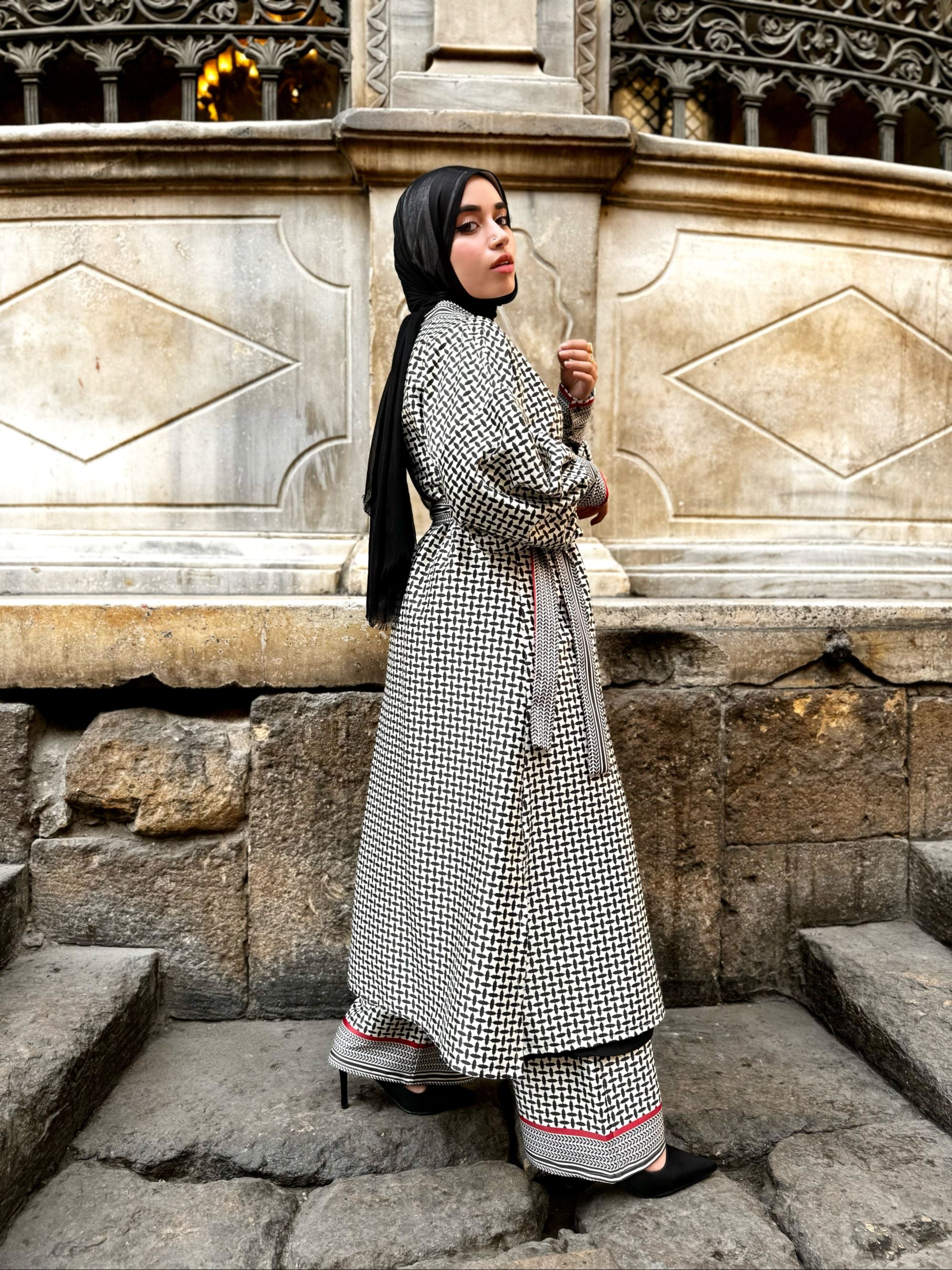 Printed Satin Pants-Black*white