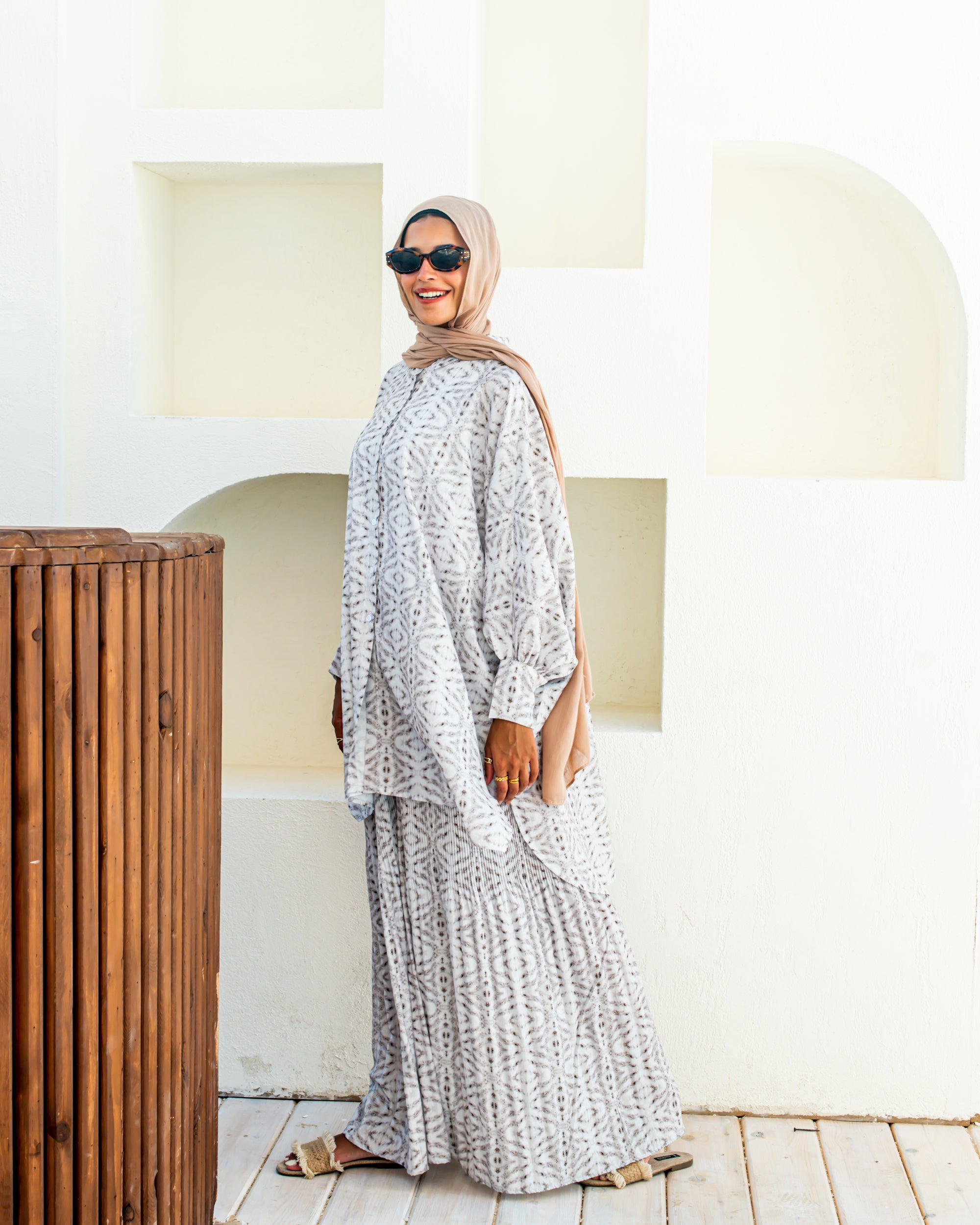 Accordion Printed Pants-brown