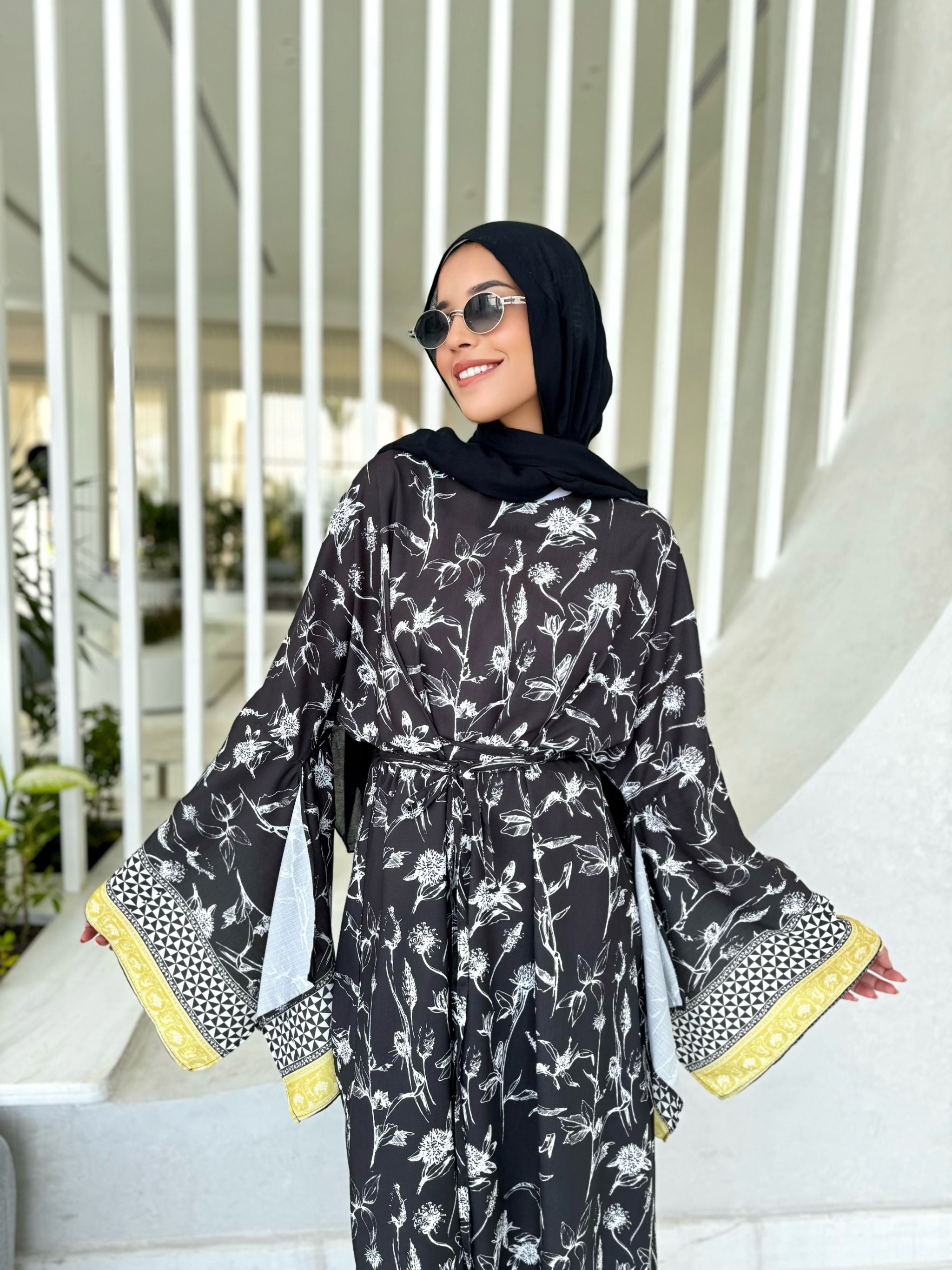 Bordered Flag Sleeves Dress-Black