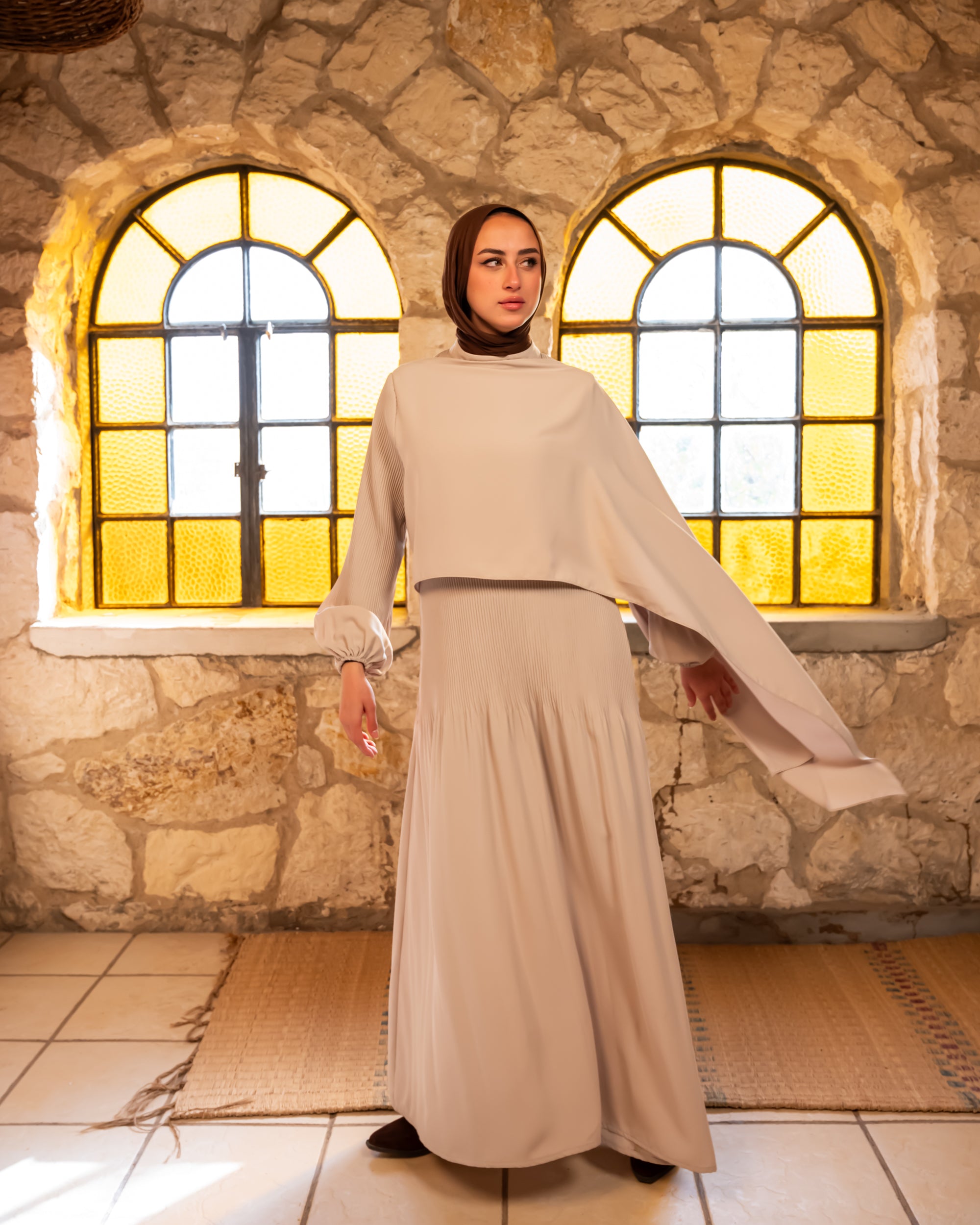 Accordion With Scarf Abaya - Beige