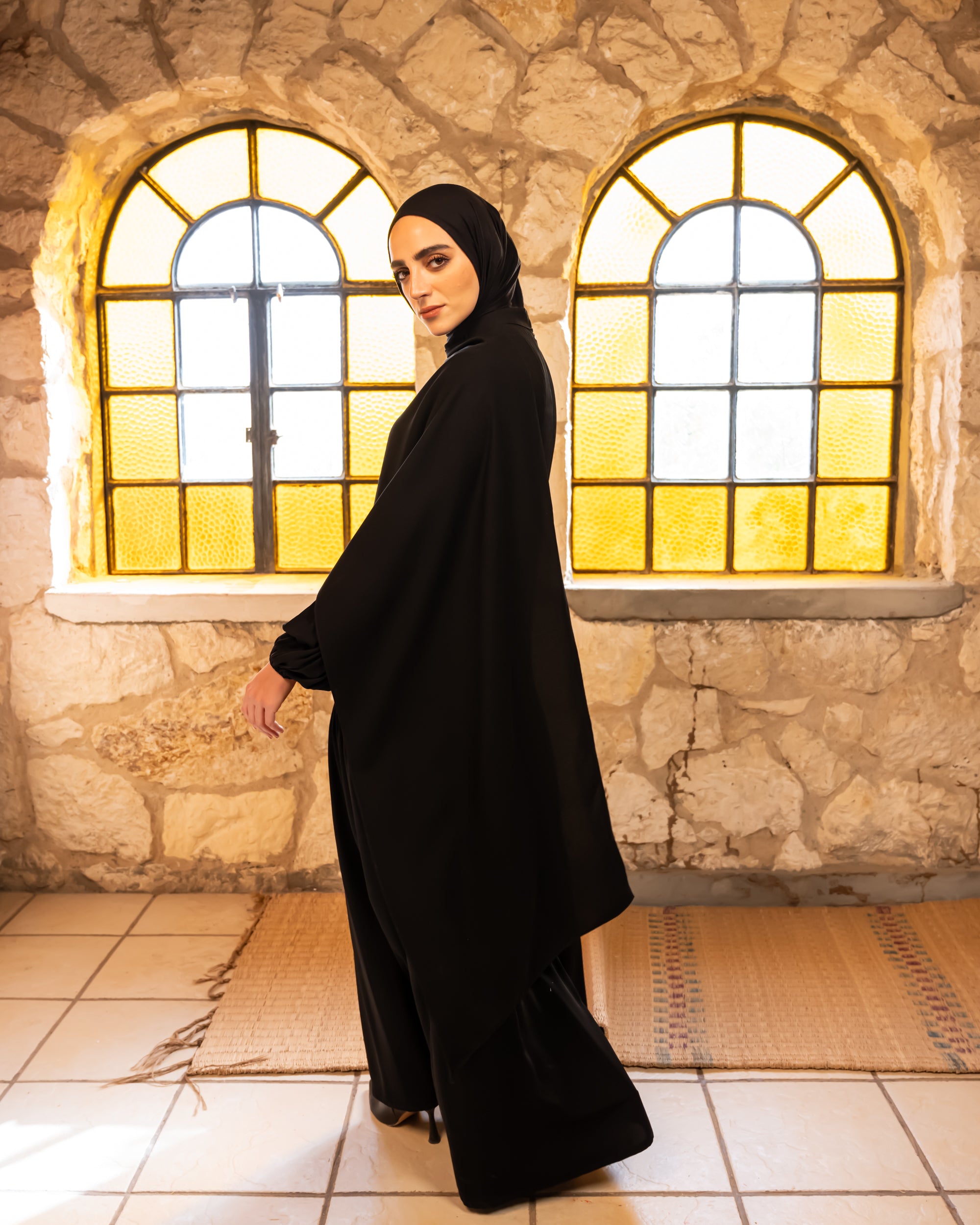Accordion With Scarf Abaya - Black