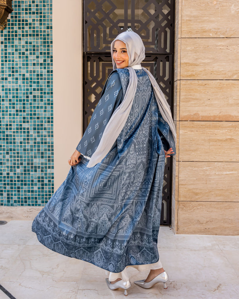 Edged Shoulder Printed Kaftan-Silver