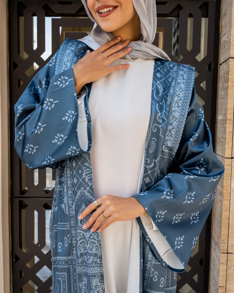 Edged Shoulder Printed Kaftan-Silver