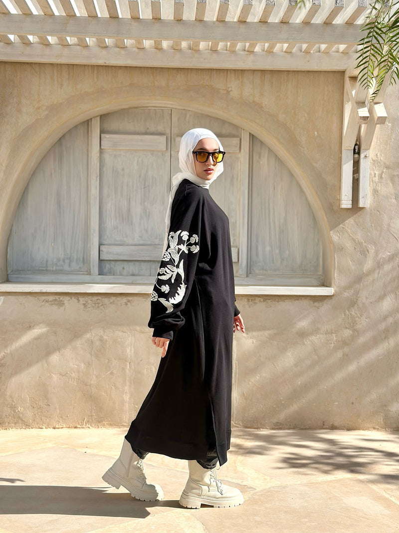 Embroidered Sleeves Sweatshirt-Black
