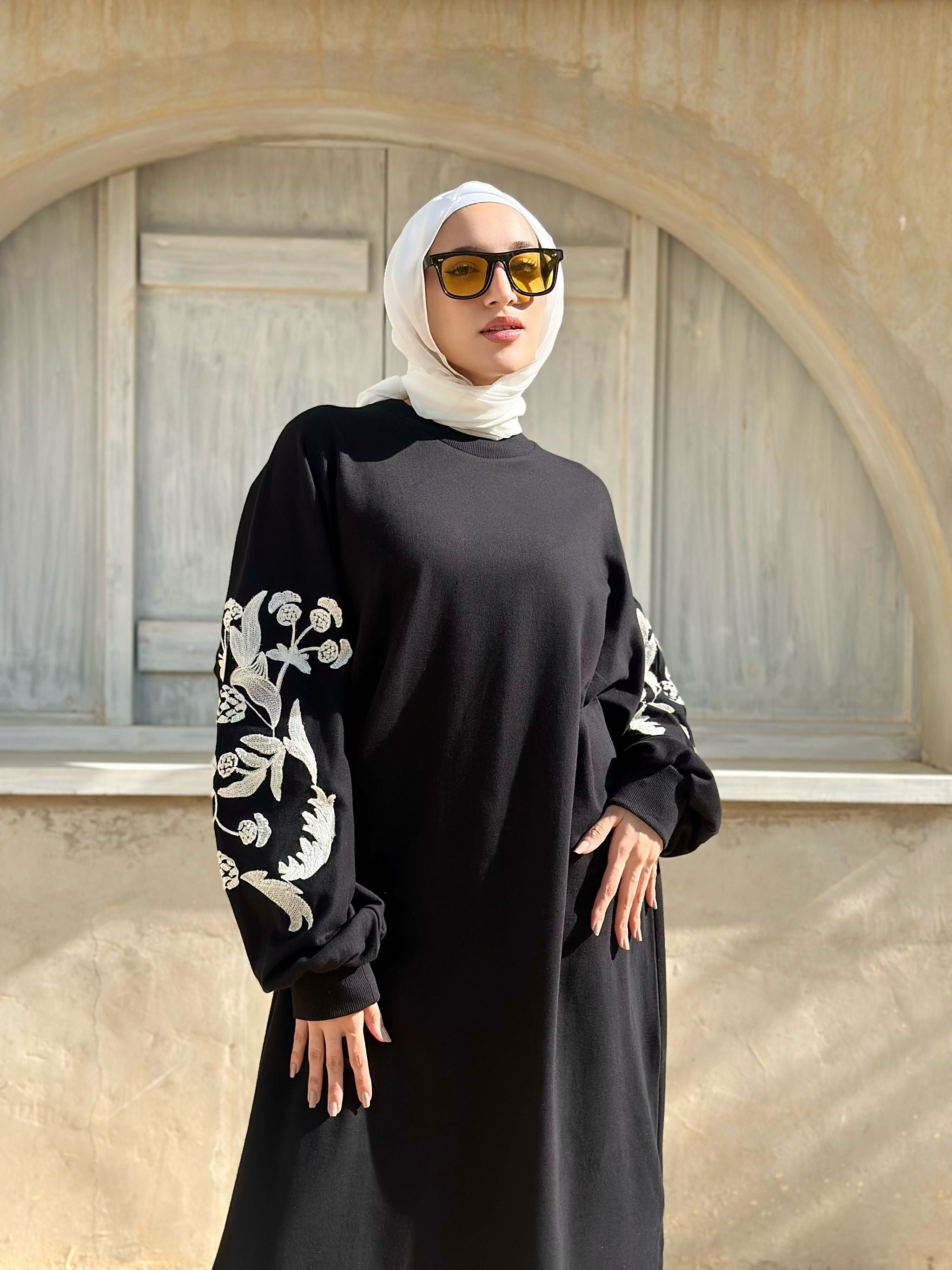 Embroidered Sleeves Sweatshirt-Black