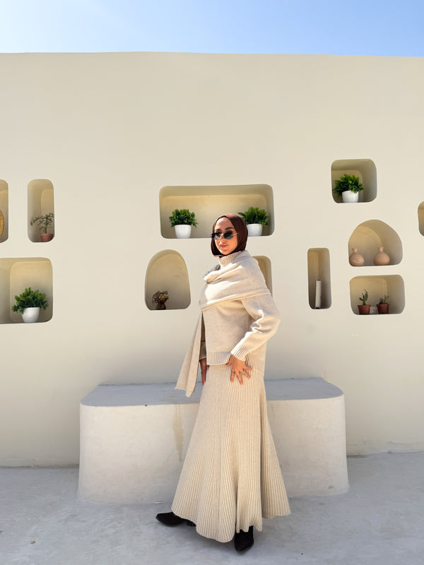 Flowy Knitted Skirt - Beige