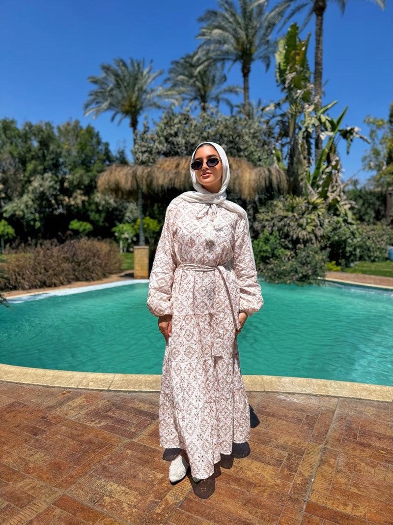 Lined Broderie Dress - White*Beige