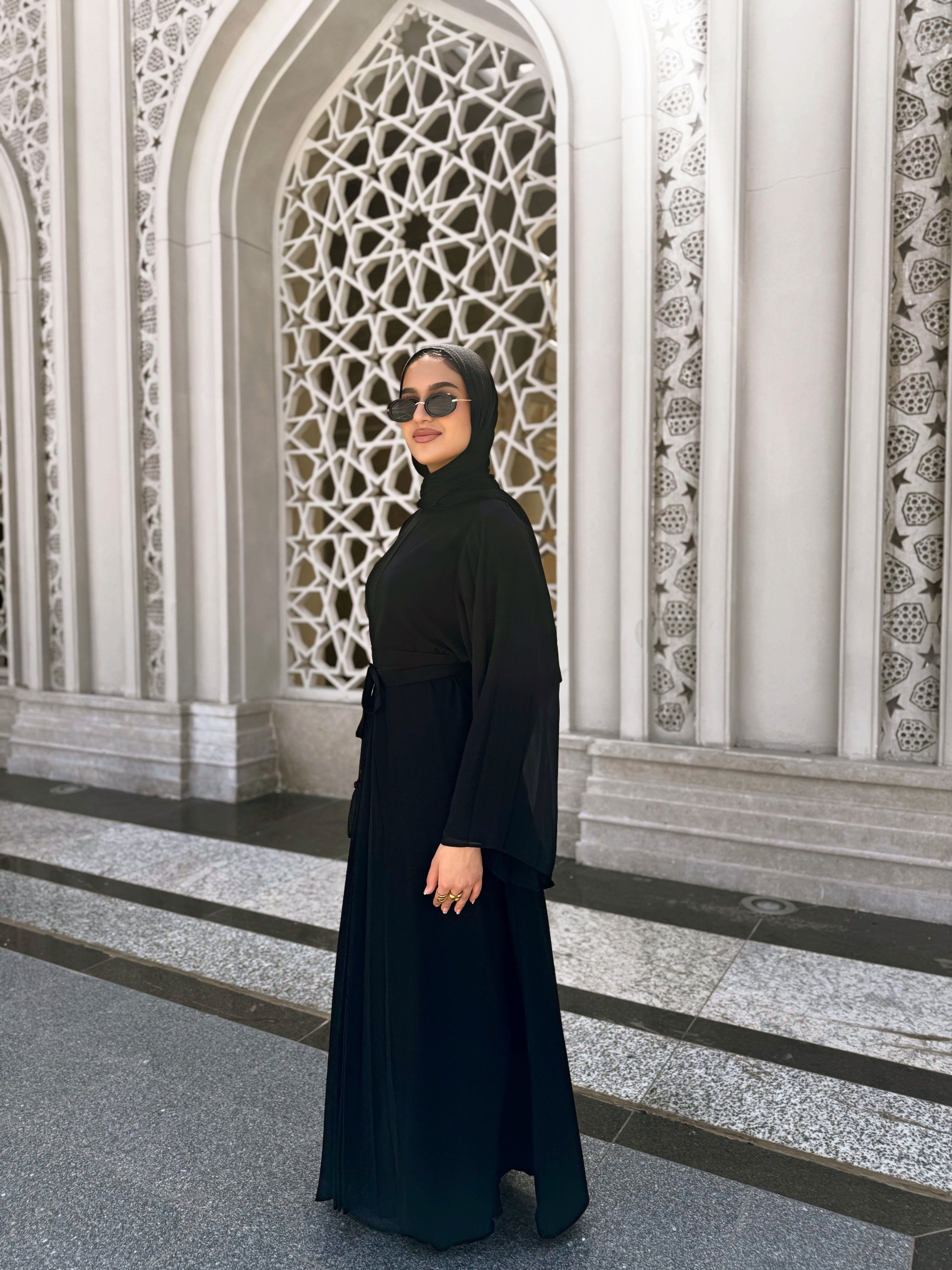 Pleated Chiffon Sleeves Abaya - Black