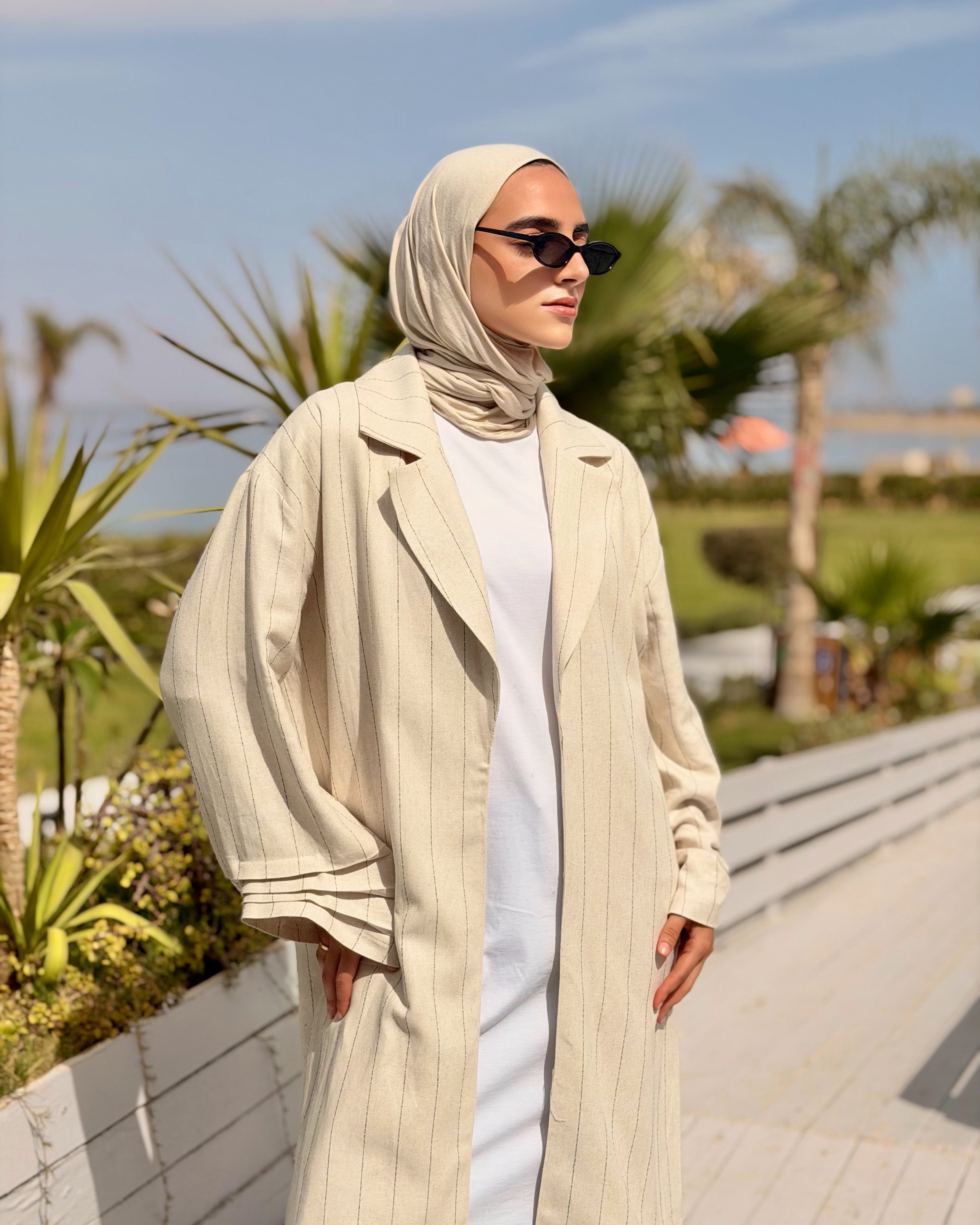 Pleated Sleeves Blazer-Beige