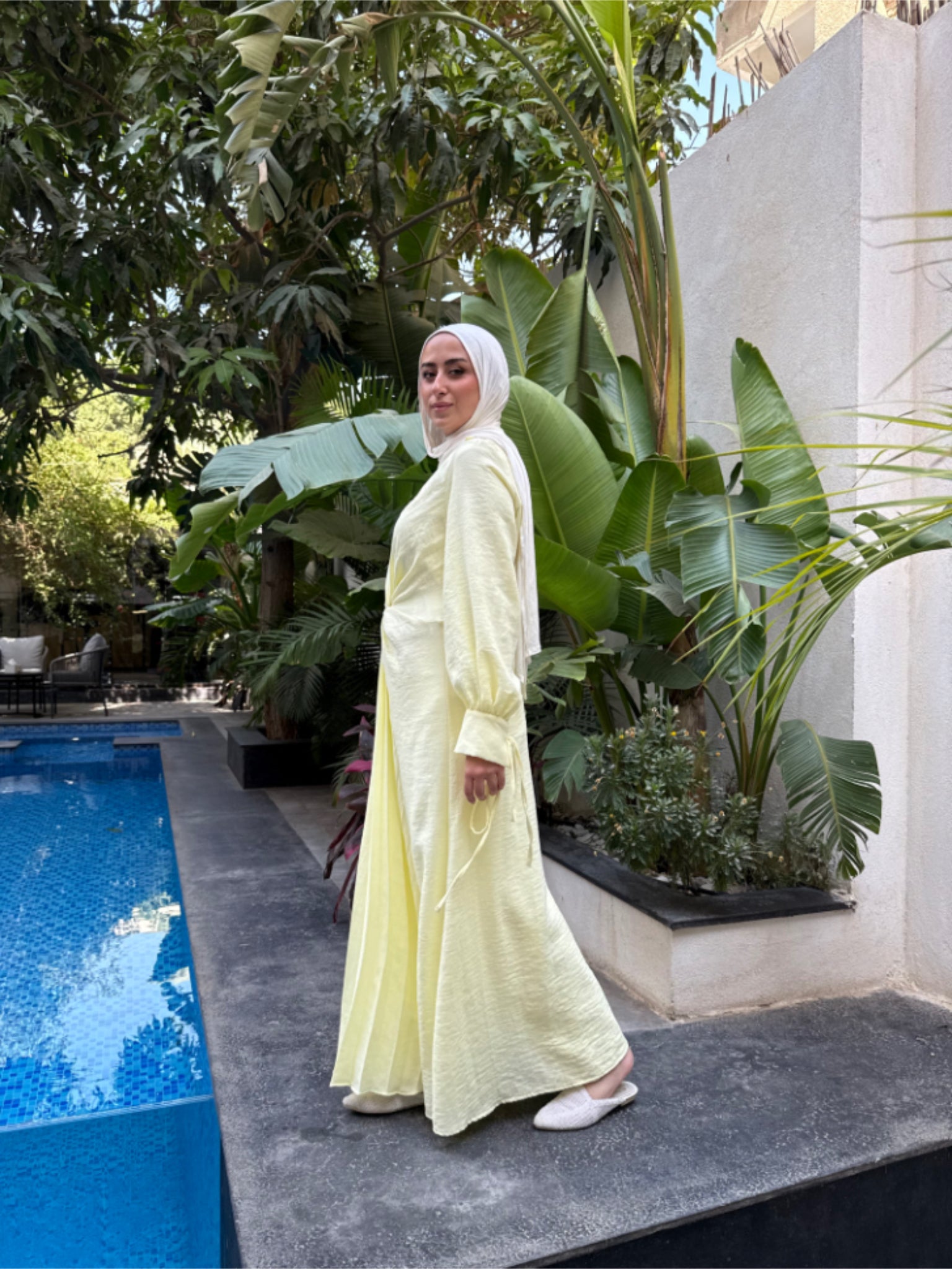 Knot Pleated Dress -Yellow