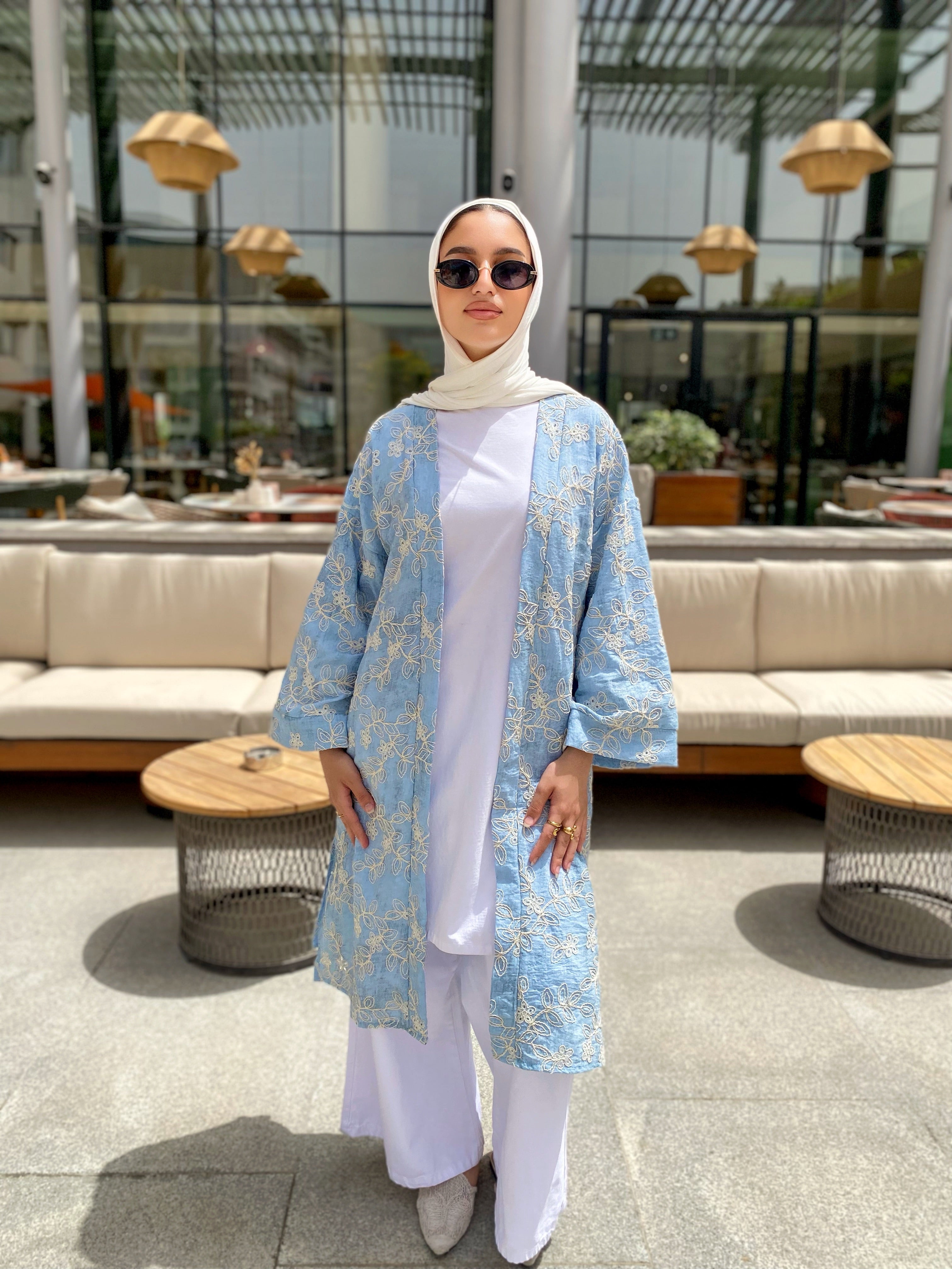 Colored Broderie Kimono - Baby Blue