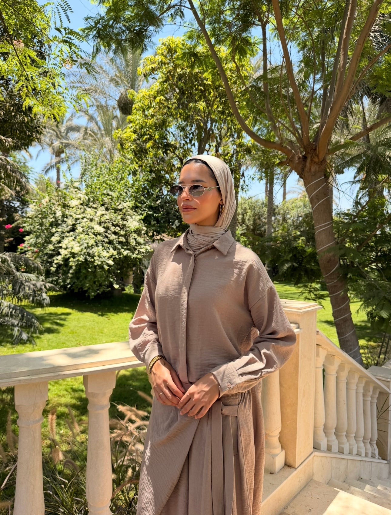 Linen High-low Shirt -Beige