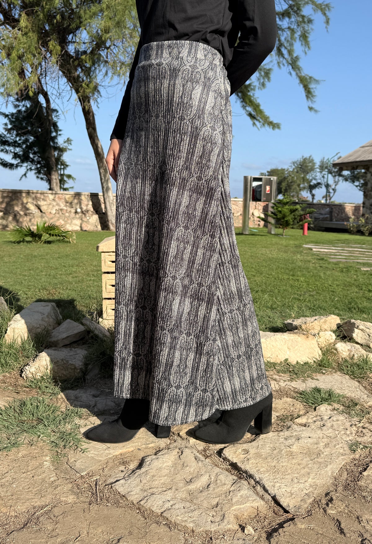 Suede Printed Skirt - Black