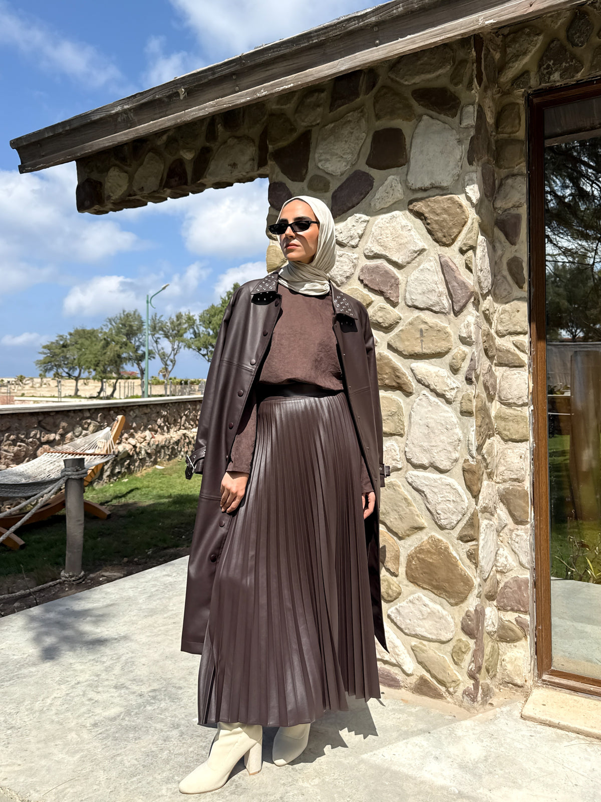 Eyelets Leather Coat - Brown