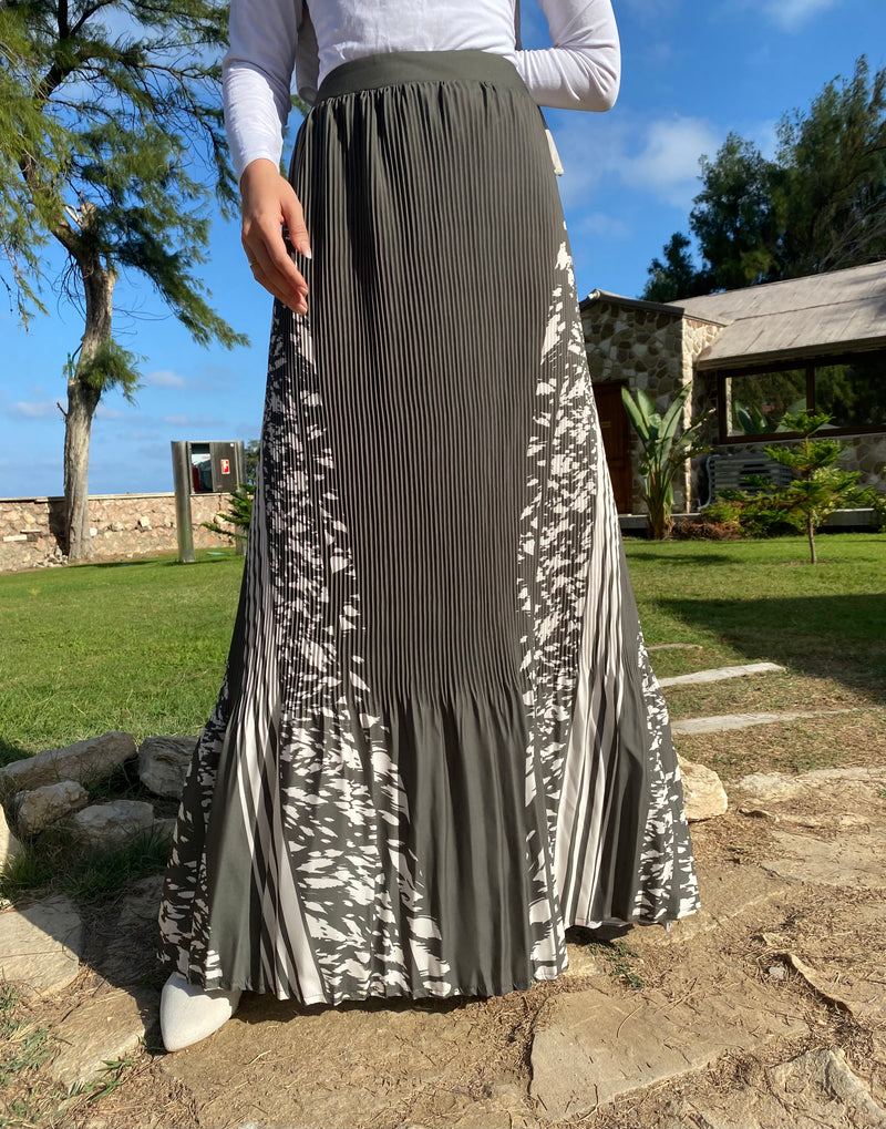 Printed Accordion Crepe Skirt - Olive