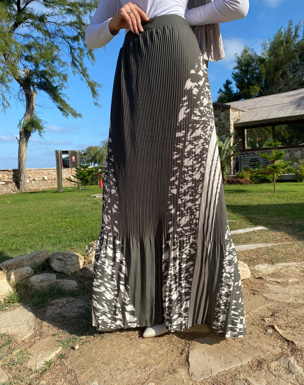 Printed Accordion Crepe Skirt - Olive
