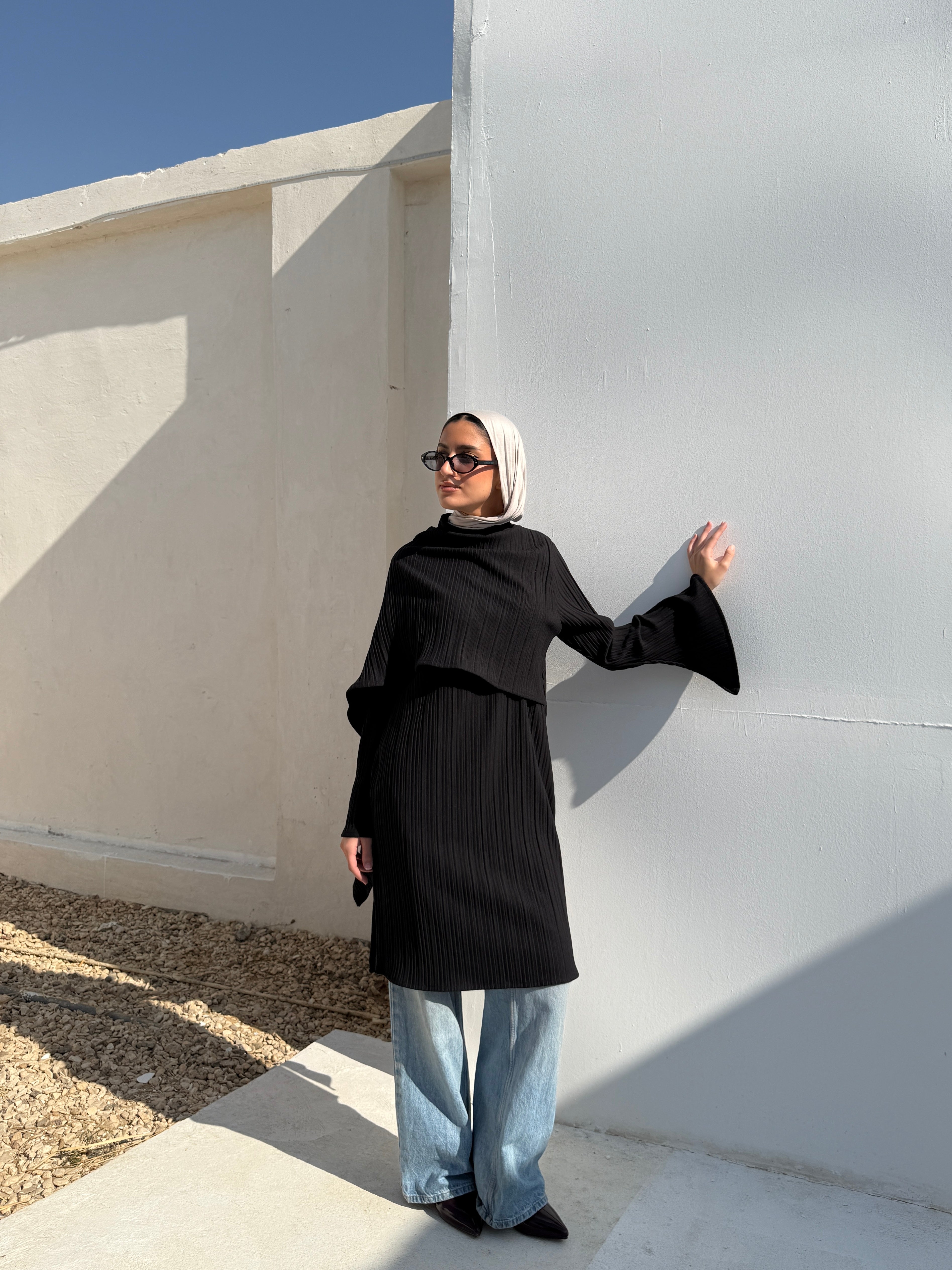 Pleated Blouse With Scarf - Black