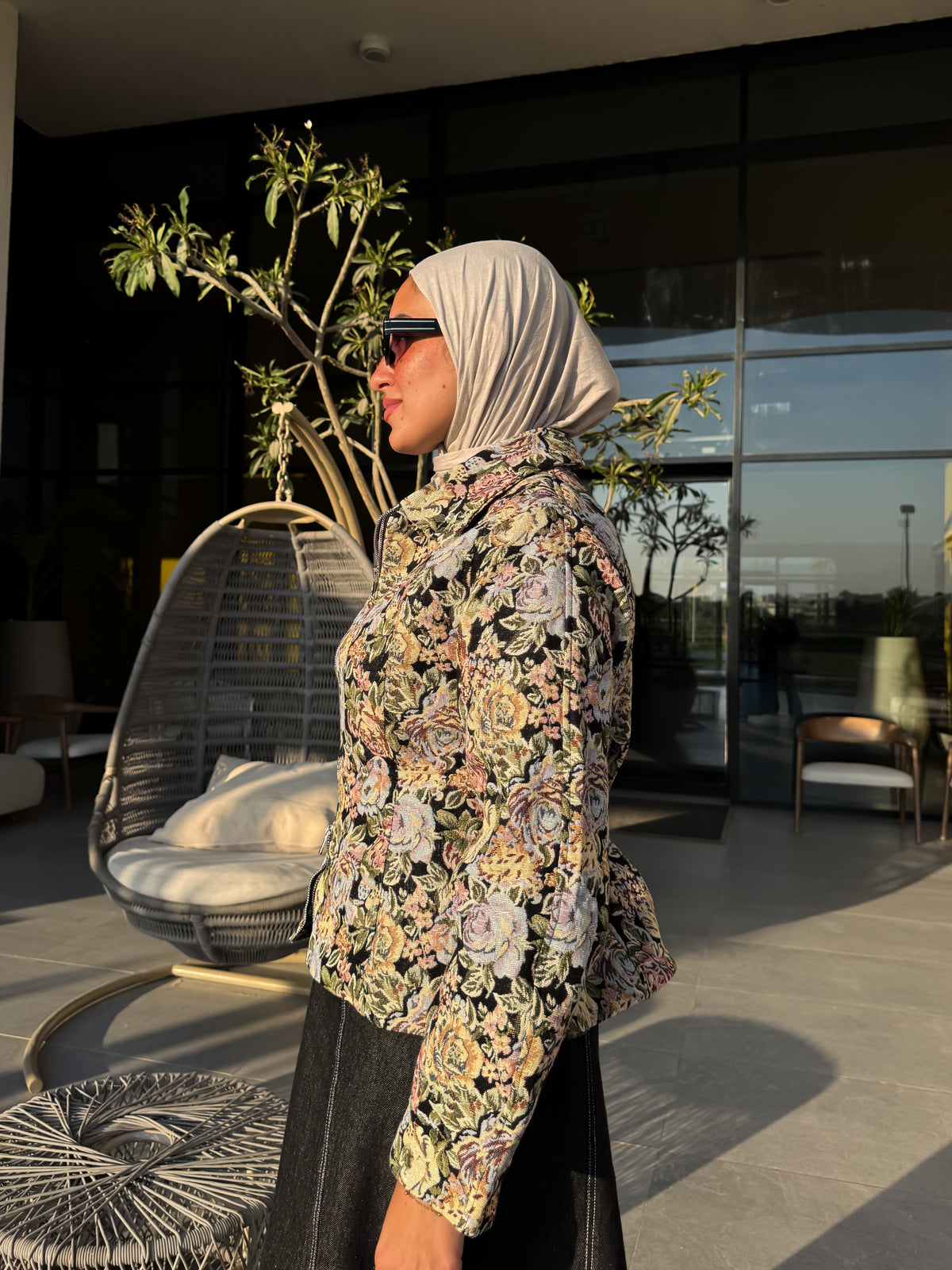 Tapestry Jacket -Floral Black