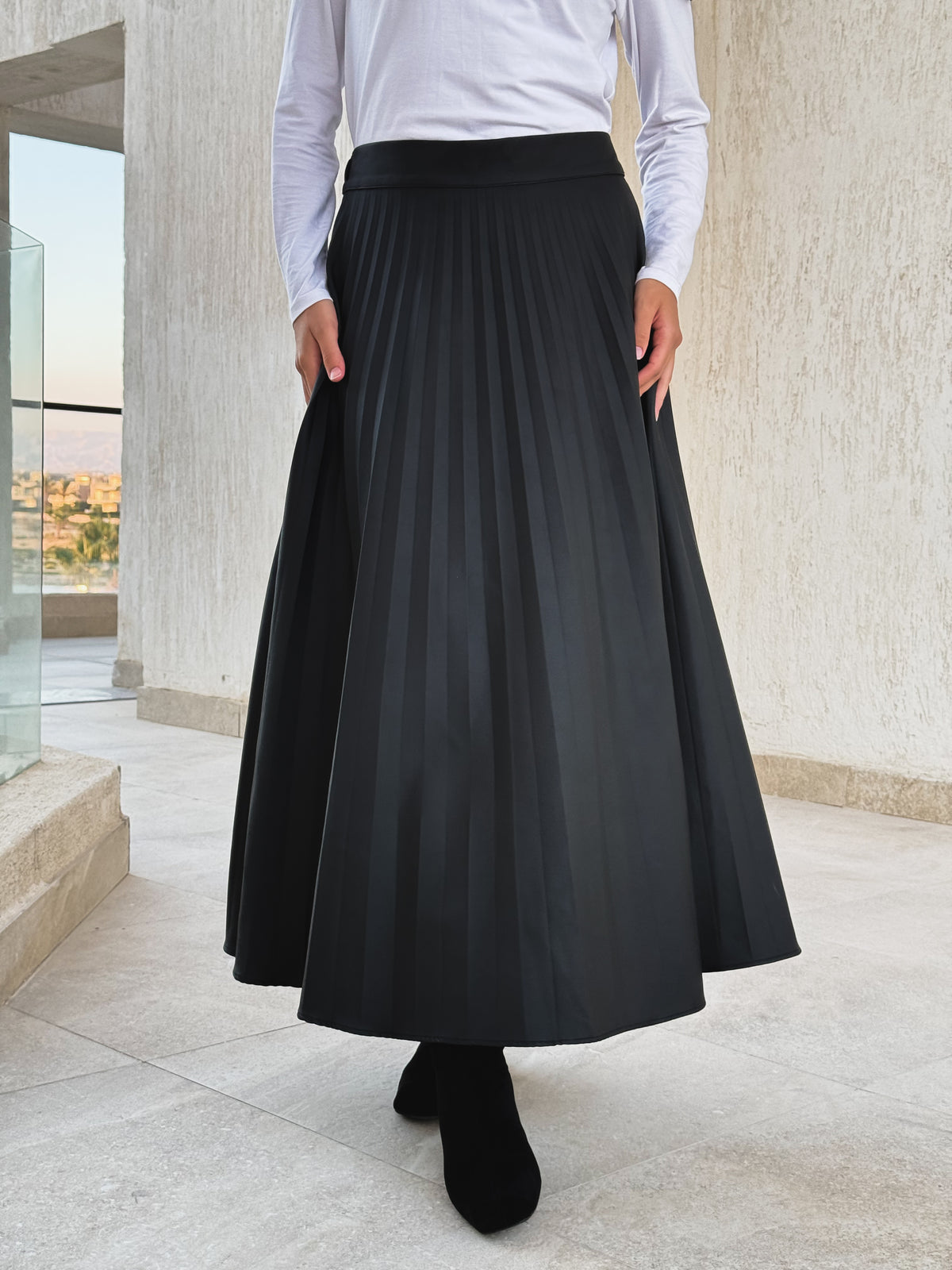 Pleated Leather Skirt-Black