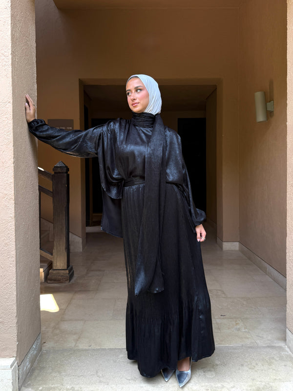 Accordion Set With Scarf - Black (Available at stores only)