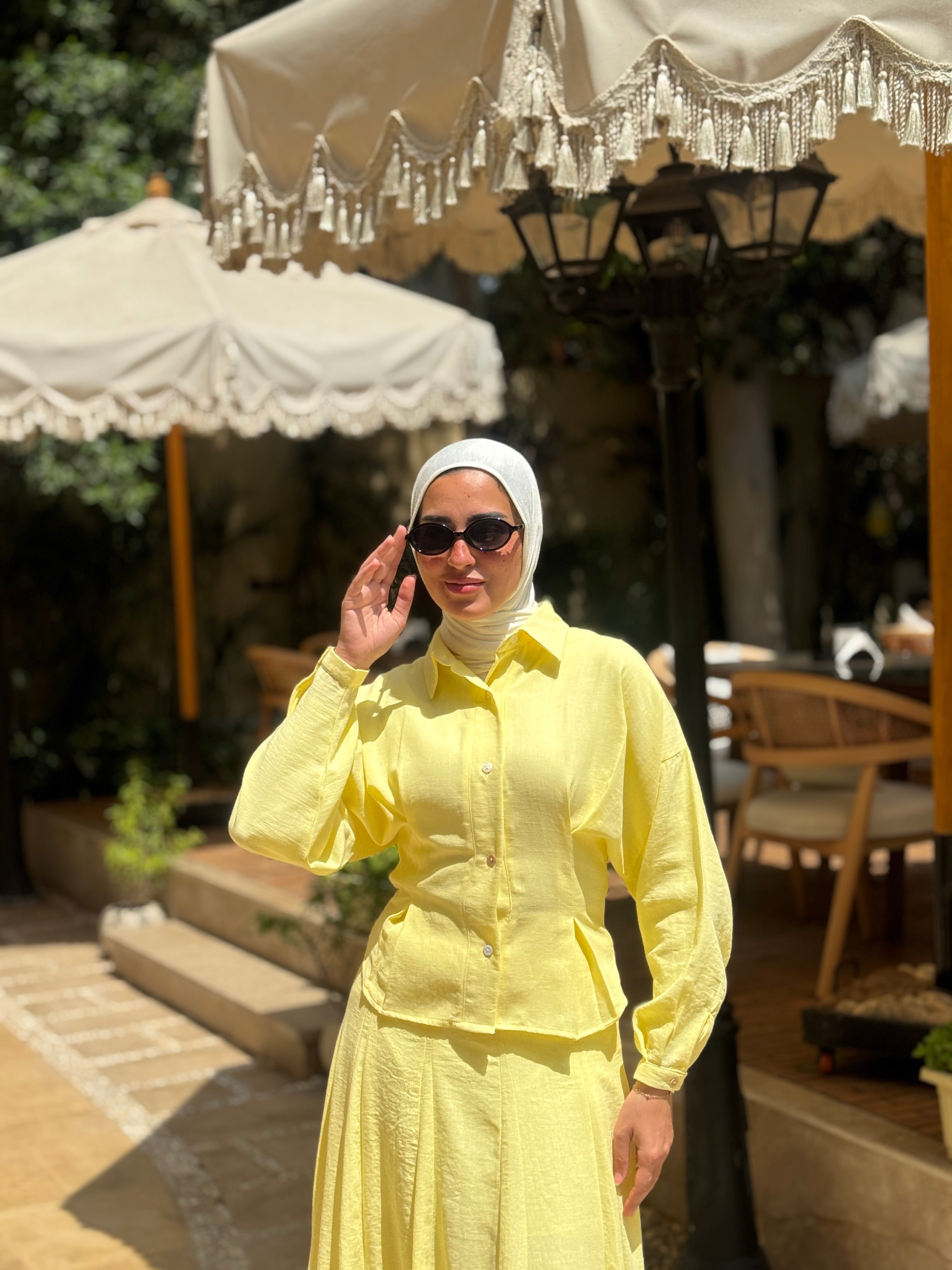 Seamed Blouse - yellow