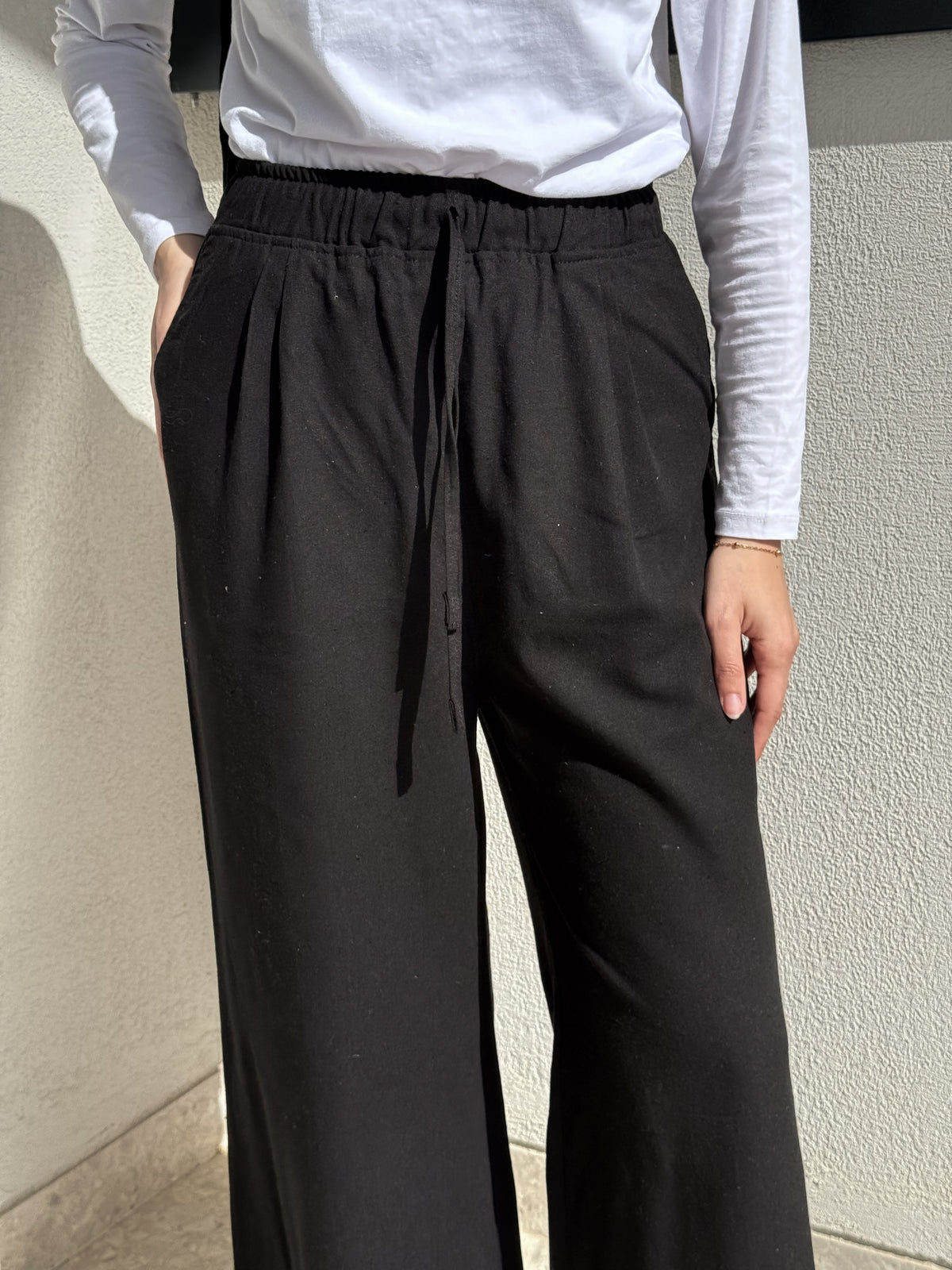 Linen Drawstring Pants-Black