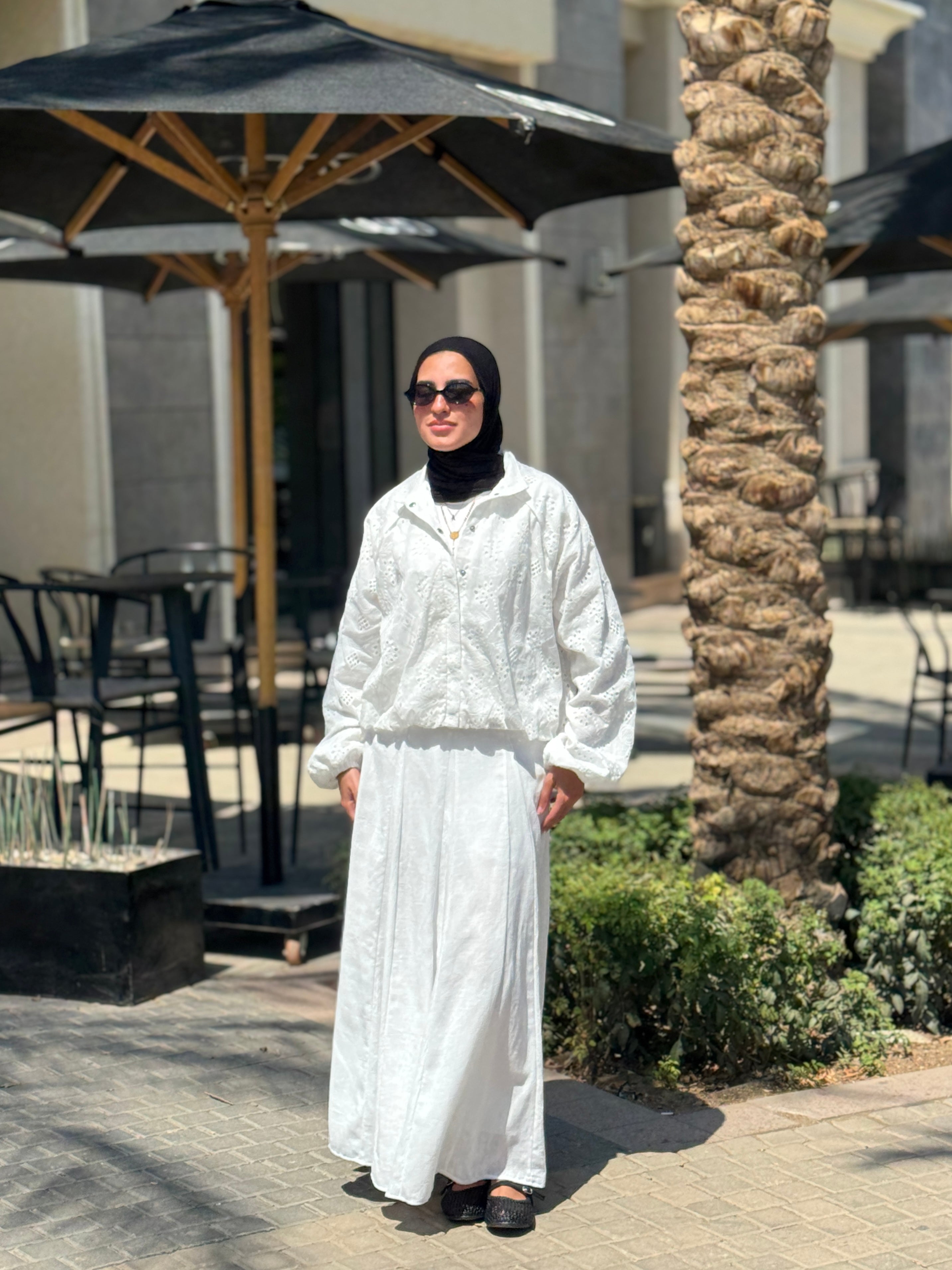Balloon Broderie Jacket- White