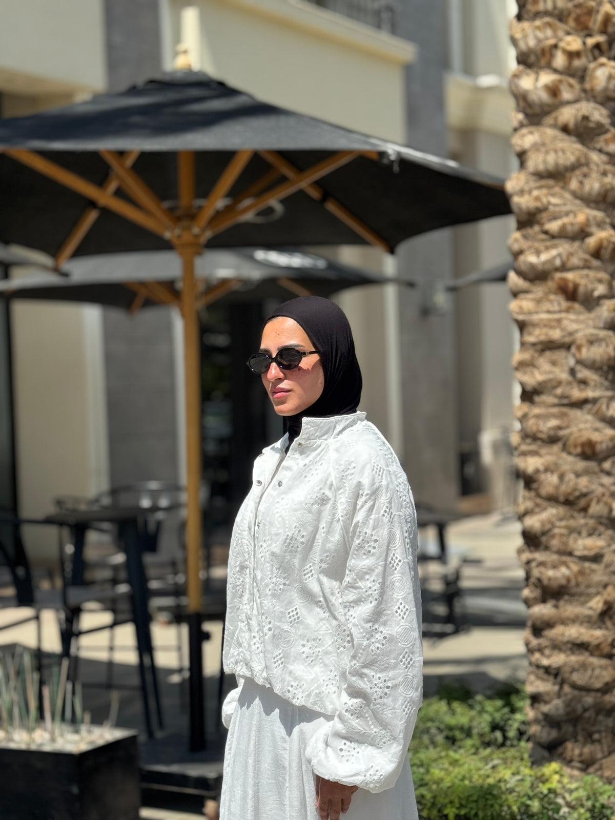 Balloon Broderie Jacket- White