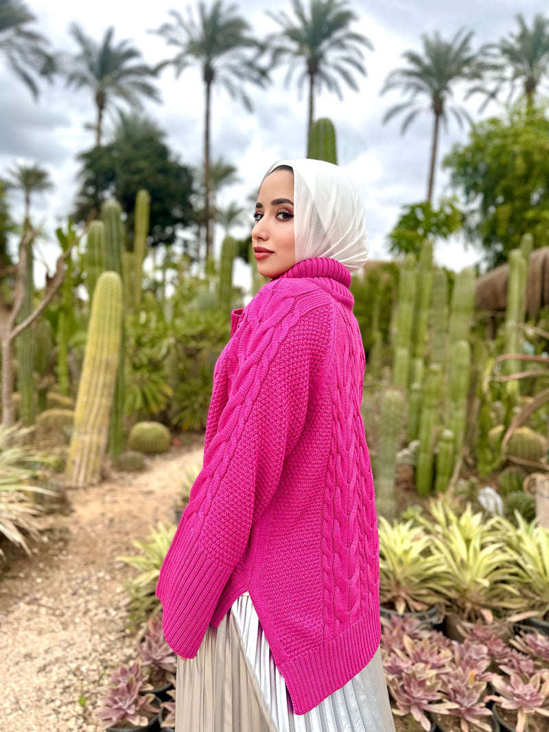Short Braids Pullover-Fuchsia