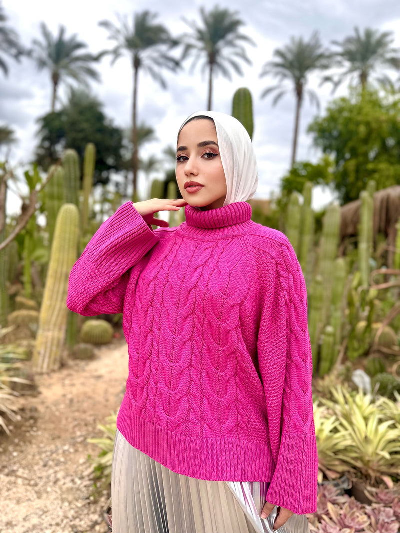 Short Braids Pullover-Fuchsia