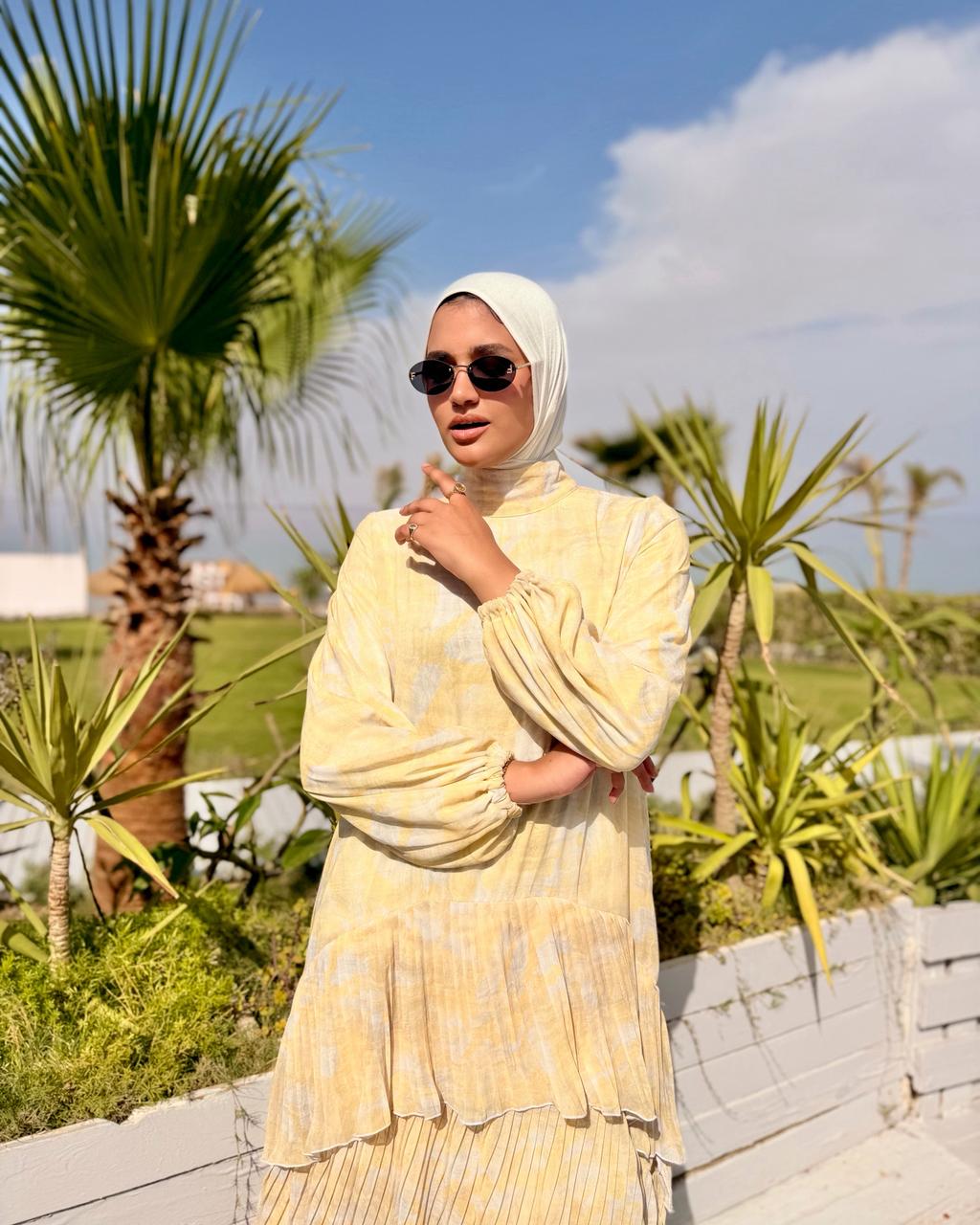 Double Pleated Layers Dress -Yellow